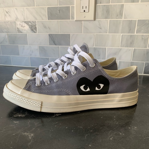 Converse x Comme des Garcons PLAY Chuck 70 Low Top - Picture 2 of 9